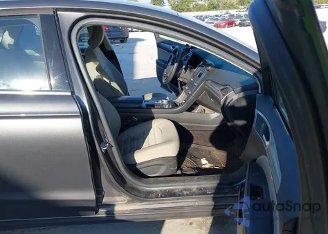 2019 Ford Fusion S из США, поврежденный, VIN 3FA6P0G70KR133486